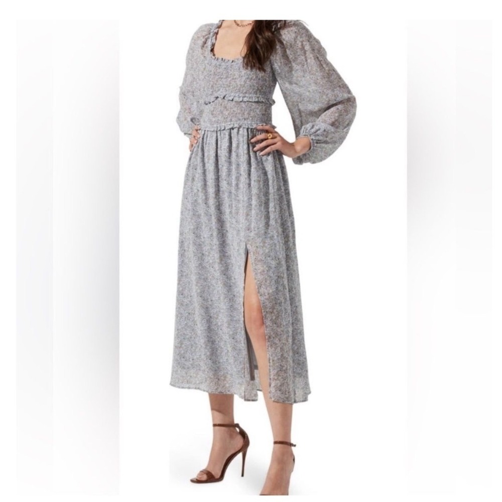 ASTR the Label Women's Bodice Floral Long‎ Sleeve Midi Dress Smocked Blue Medium